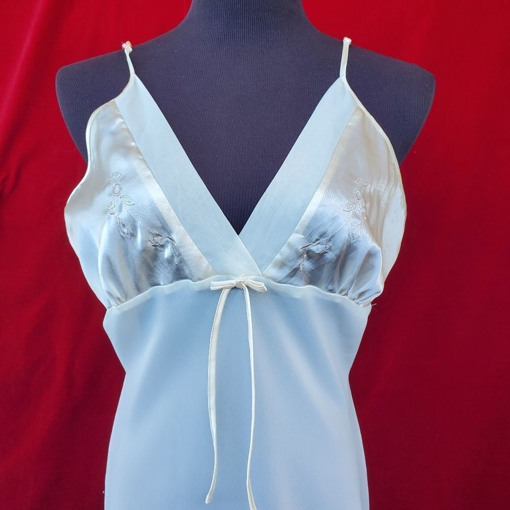 Bed of Roses sheer ivory chemise